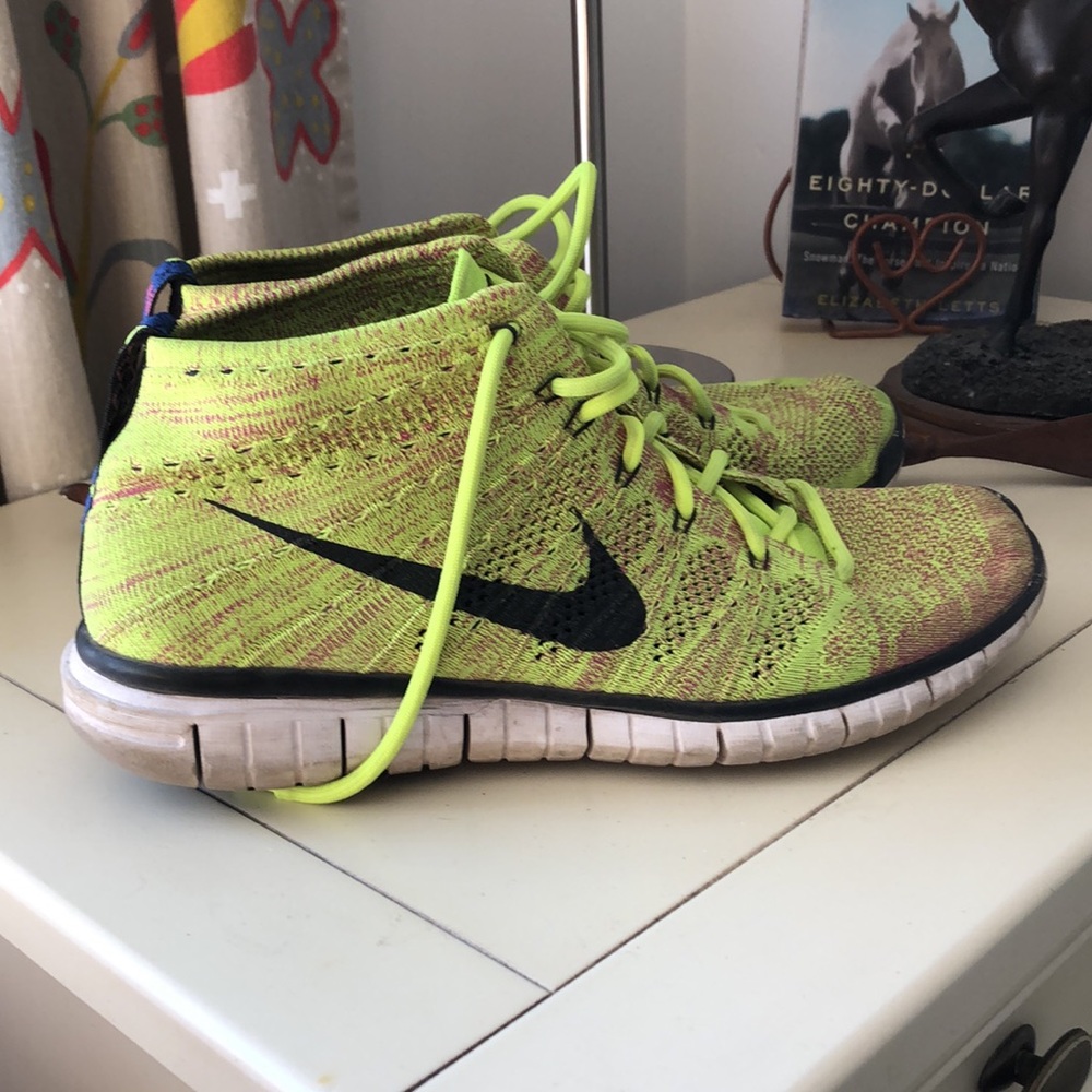 Nike Flyknit Chukka
